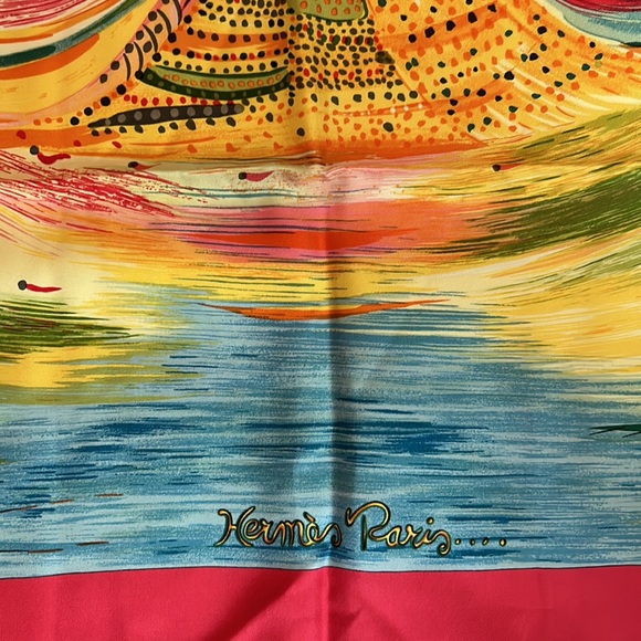 Hermes Authentic Silk Carré Scarf 90cm or 35” square With Box - Picture 9 of 12